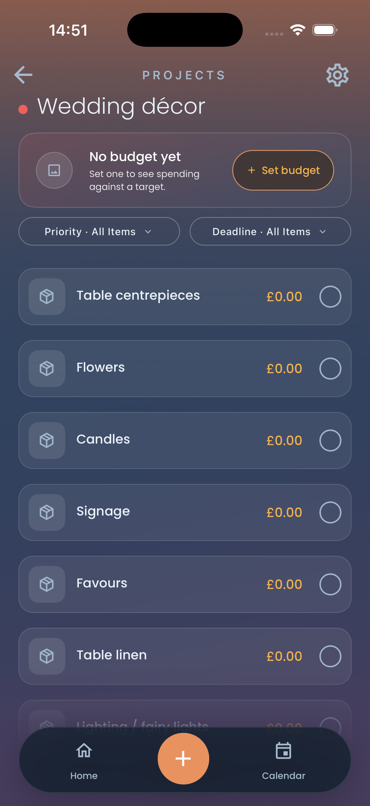 The created “Wedding décor” project, with its budget and filter controls followed by checklist rows including Table centrepieces, Flowers, Candles, Signage, Favours, Table linen.